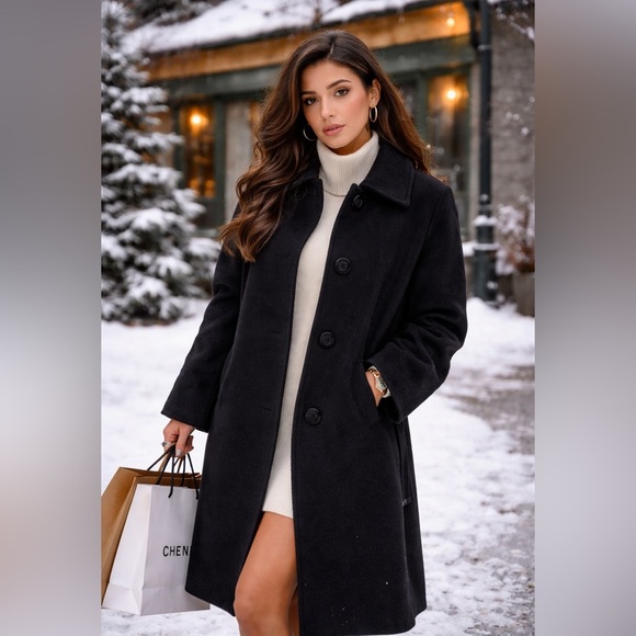Vintage 100% Cashmere Black Midi Coat • Oversized Collar • Classic Luxe • M/L